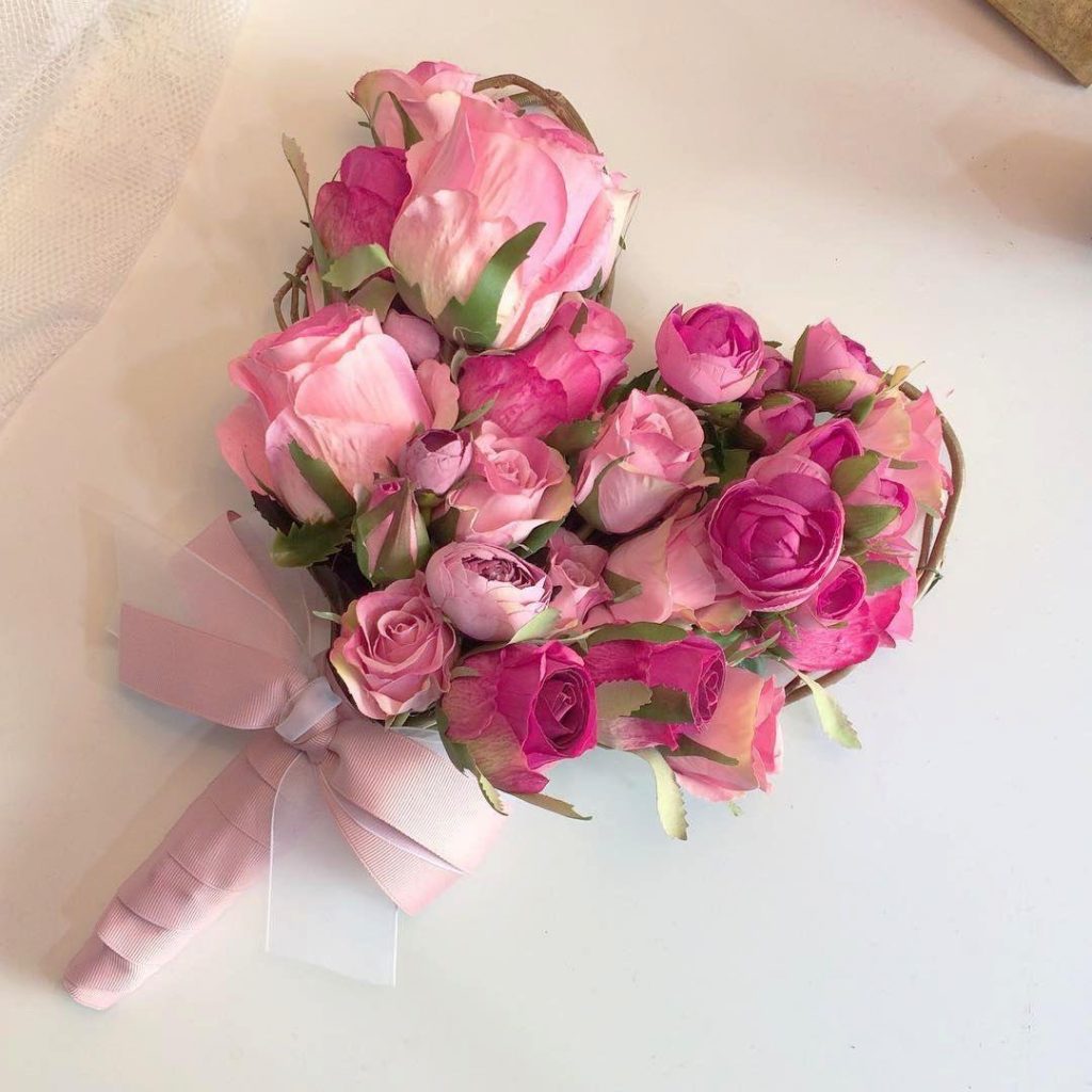 Arreglo floral personalizado para entrega en Lima.